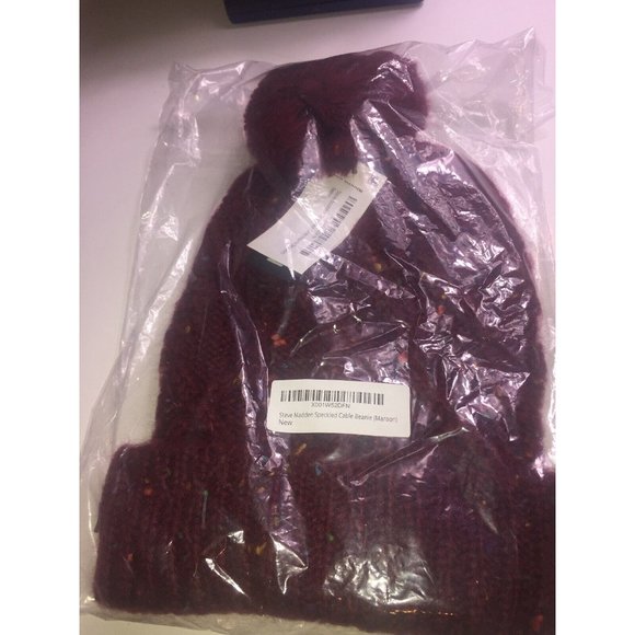 Steve Madden Speckled Cable Beanie in Maroon, Retail $32.00 - Picture 2 of 5